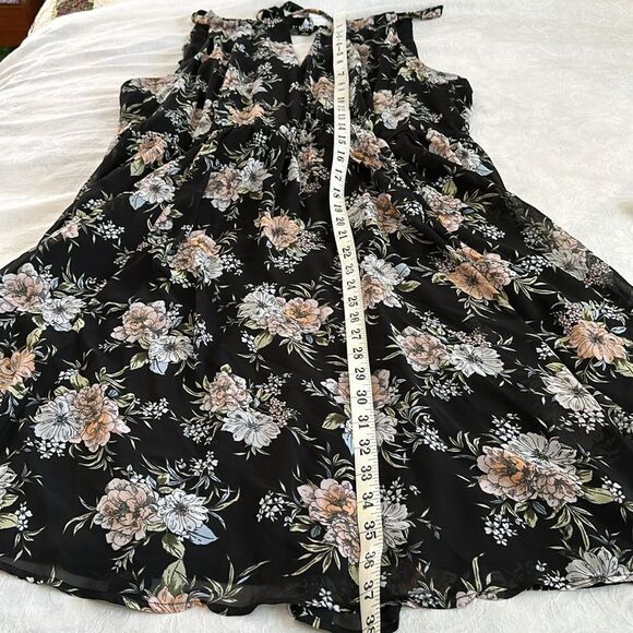 Torrid Floral Black Dress Sheer with Lining Plus Size 3 Keyhole Front and Back - Picture 8 of 11